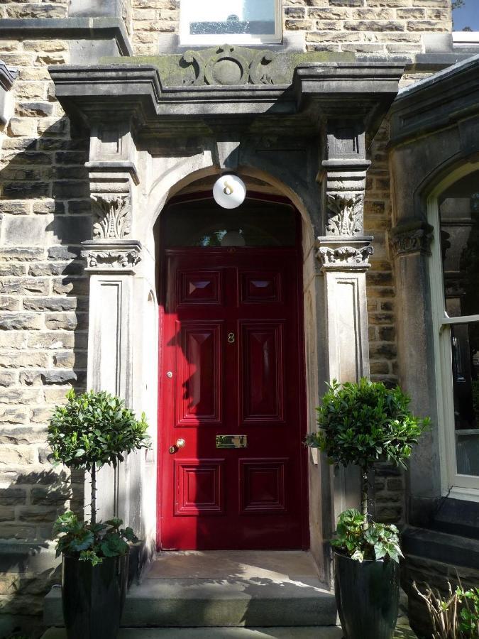 ハロゲート Alexandra Court Bed & Breakfast エクステリア 写真